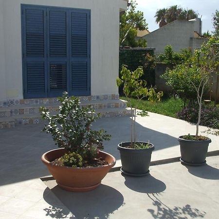 Villa Sunshine Triscina Exterior photo