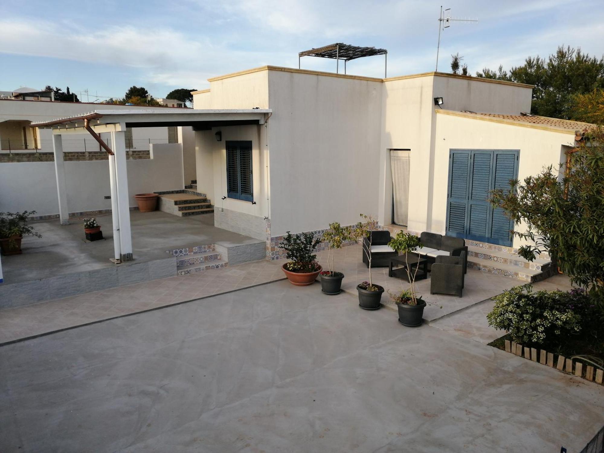 Villa Sunshine Triscina Exterior photo